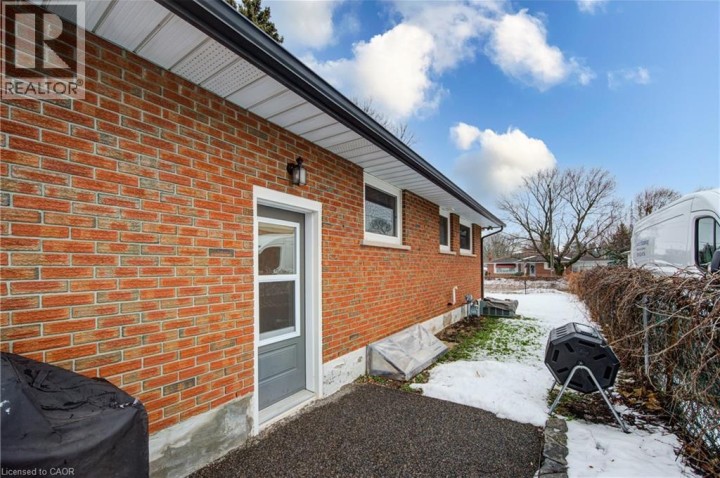 Photo 9 at 1040 Warwick Street, Woodstock