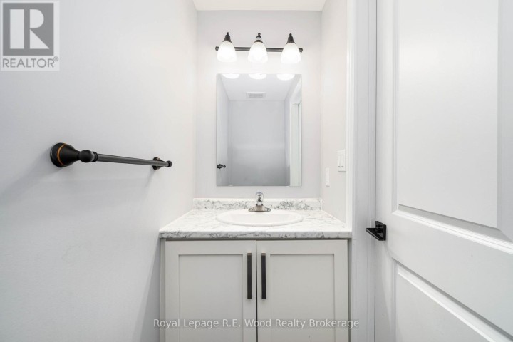 Photo 9 at 18 - 61 Vienna Road, Tillsonburg