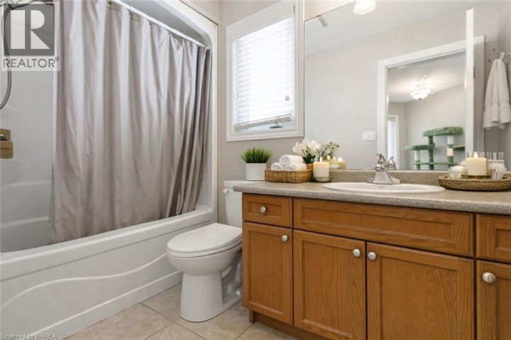 Photo 18 at 12 Langrell Avenue, Tillsonburg