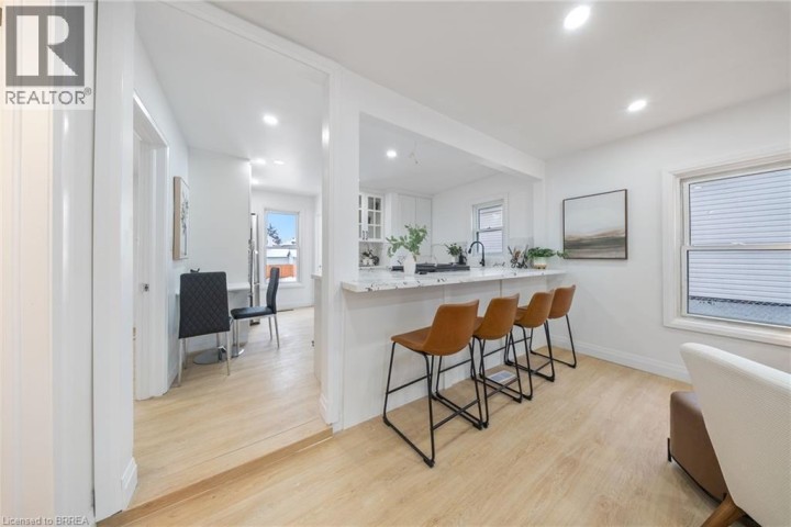 Photo 12 at 111 Victoria Street, Brantford