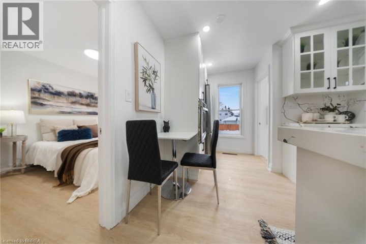 Photo 15 at 111 Victoria Street, Brantford