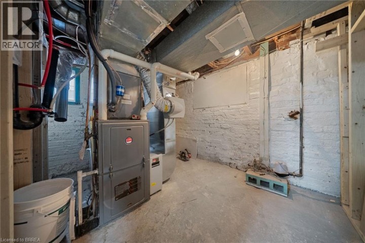 Photo 27 at 111 Victoria Street, Brantford