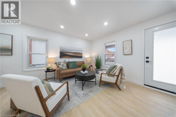 Photo 8 at 111 Victoria Street, Brantford