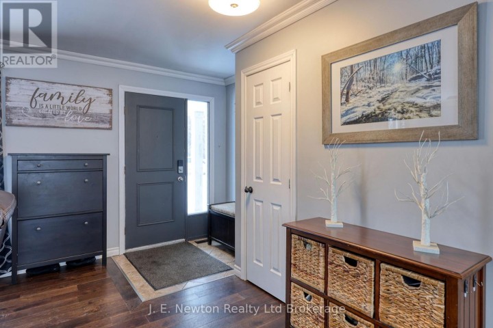 Photo 12 at 39 North Street W, Tillsonburg