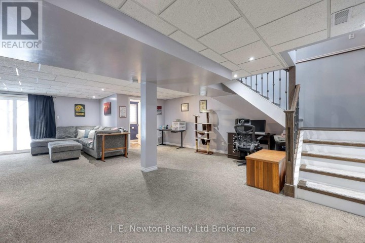 Photo 28 at 39 North Street W, Tillsonburg