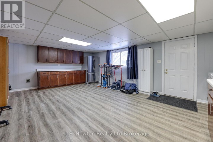 Photo 33 at 39 North Street W, Tillsonburg