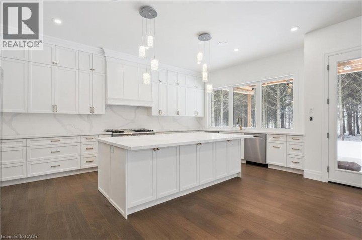 Photo 19 at 5 West Harris Road, Brantford