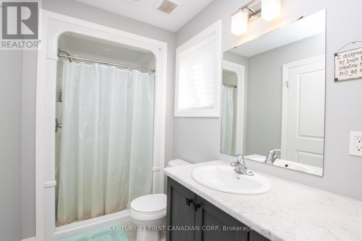 Photo 25 at 16 Arnold Street, Tillsonburg