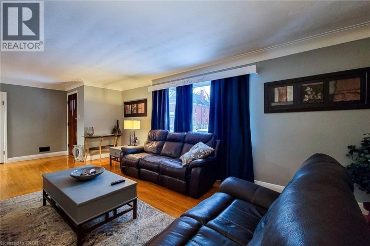 Photo 19 at 77 Tenth Avenue, Brantford