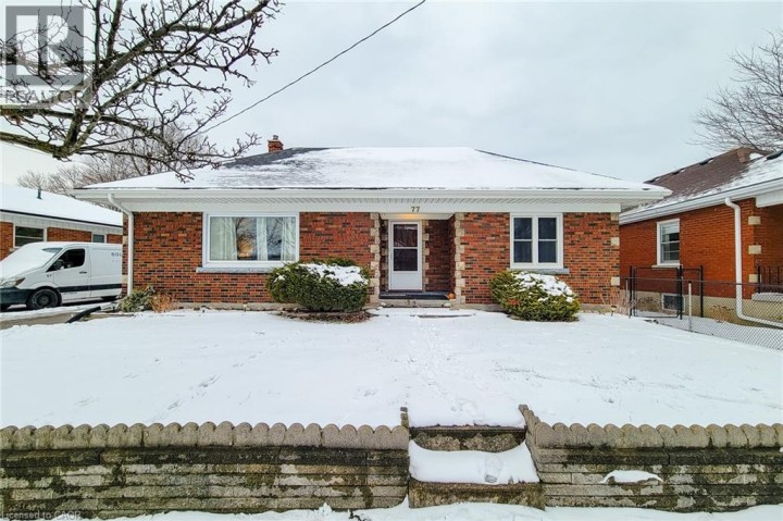 Photo 2 at 77 Tenth Avenue, Brantford