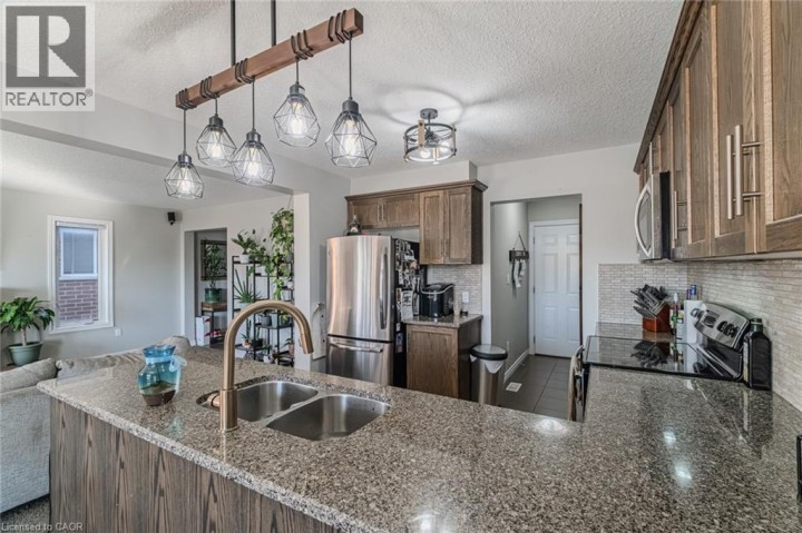 Photo 11 at 1384 Caen Avenue, Woodstock