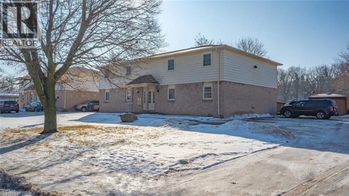 Photo 2 at 58 Willow Street, Innerkip (Green Lane Park), Woodstock