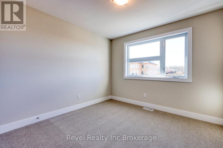 Photo 17 at 455 Gillespie Street, Woodstock - South, Woodstock