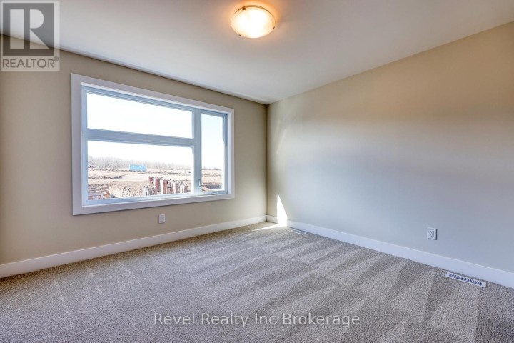 Photo 19 at 455 Gillespie Street, Woodstock - South, Woodstock