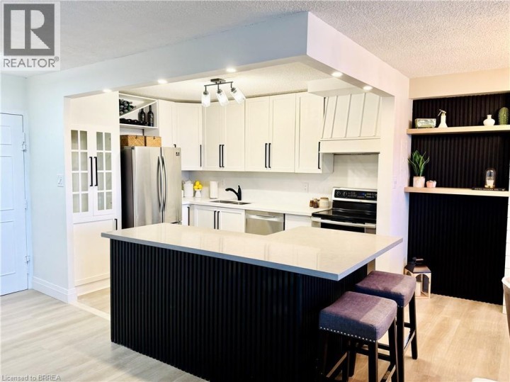 Photo 9 at 640 WEST Street 908, Brantford