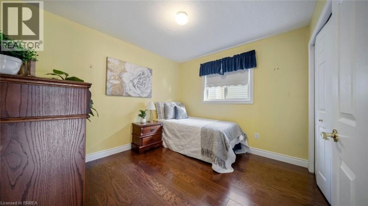 Photo 16 at 356 Grand River Avenue, Brantford