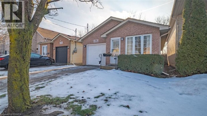 Photo 3 at 356 Grand River Avenue, Brantford