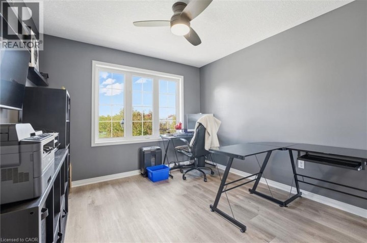 Photo 19 at 25 Merritt Lane, Brantford