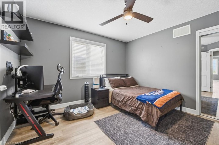 Photo 20 at 25 Merritt Lane, Brantford