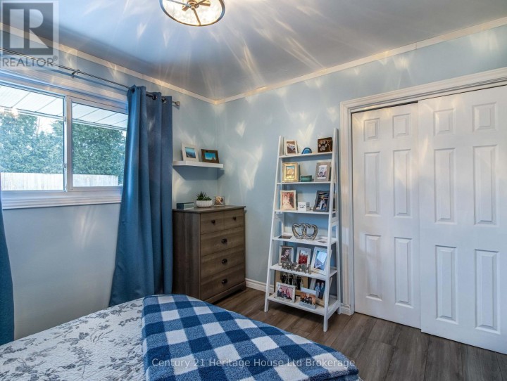 Photo 27 at 1064 Sovereign Road, Woodstock - North, Woodstock