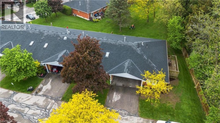 Photo 47 at 1030 COLBORNE Street E 20, Brantford