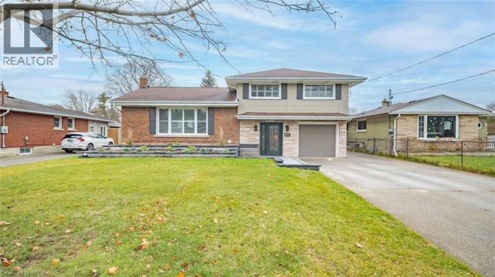 Photo 2 at 37 Collingdon Drive, Brantford