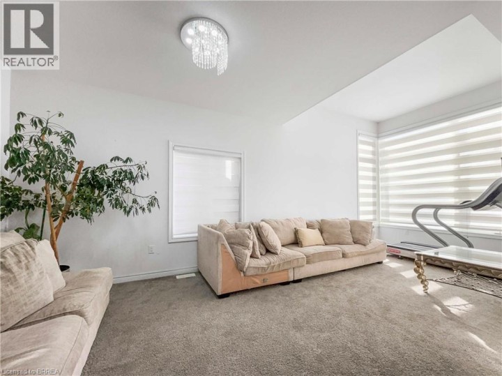 Photo 13 at 22 Lorne Card Drive, Innerkip (Victoria Park), Woodstock