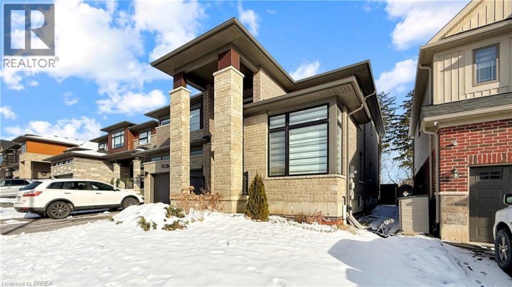 Photo 2 at 22 Lorne Card Drive, Innerkip (Victoria Park), Woodstock