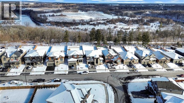 Photo 31 at 22 Lorne Card Drive, Innerkip (Victoria Park), Woodstock