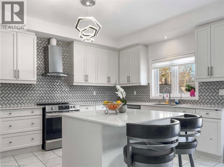 Photo 6 at 22 Lorne Card Drive, Innerkip (Victoria Park), Woodstock