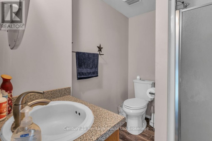 Photo 24 at 47 Beckett Boulevard, Tillsonburg