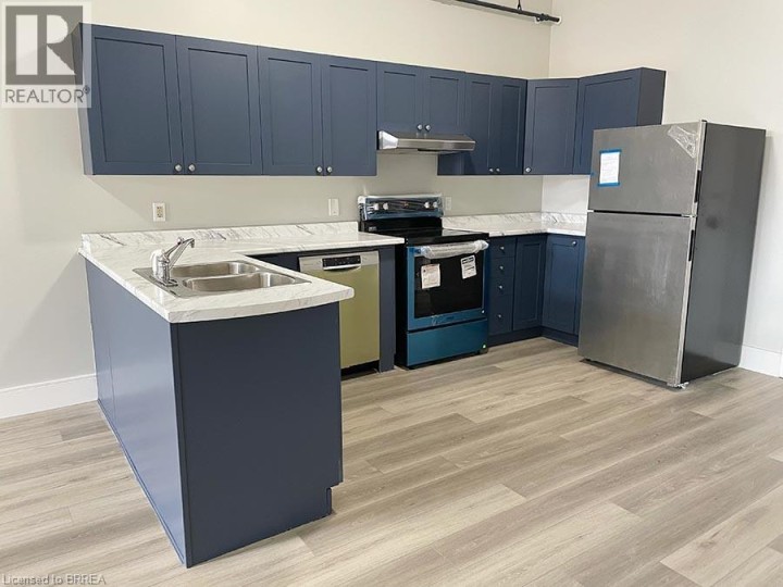 Photo 5 at 150 COLBORNE Street 407, Brantford