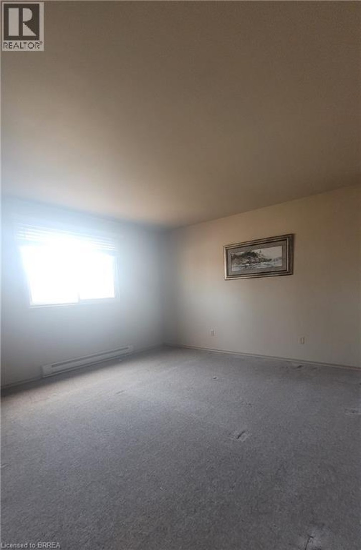 Photo 27 at 325 Fairview Drive, Brantford