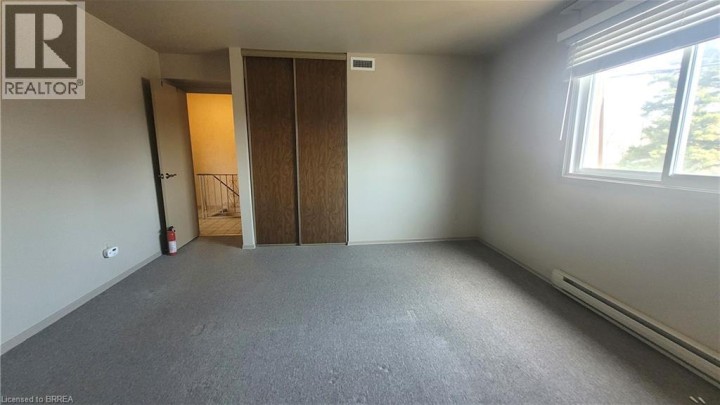 Photo 29 at 325 Fairview Drive, Brantford