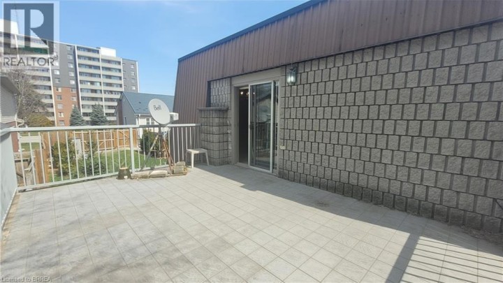 Photo 38 at 325 Fairview Drive, Brantford