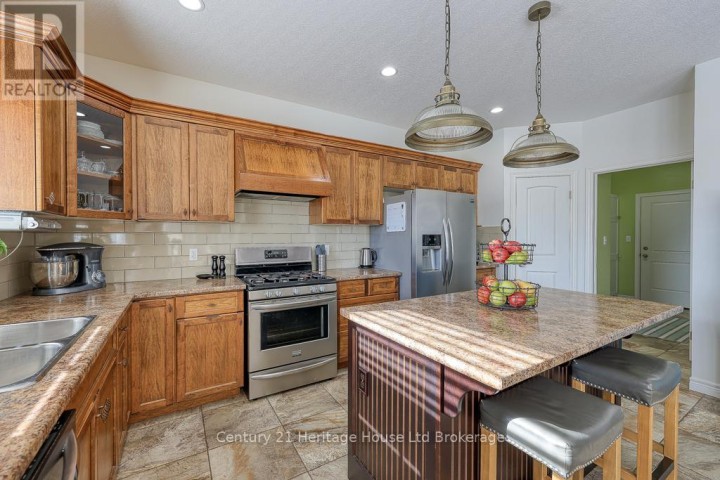 Photo 9 at 57 Fuller Drive, Ingersoll - South, Ingersoll