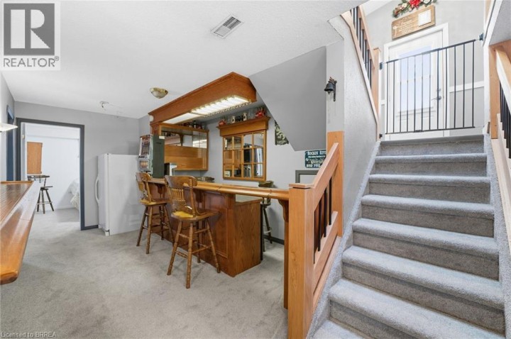 Photo 15 at 71 Barnes Avenue, Brantford