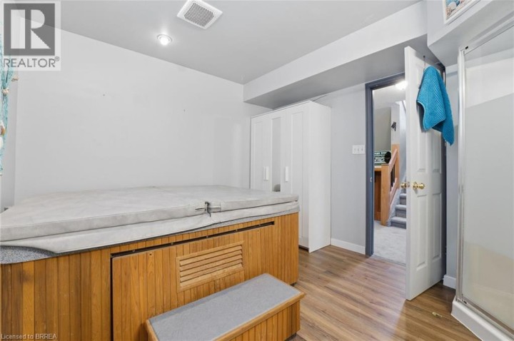 Photo 19 at 71 Barnes Avenue, Brantford