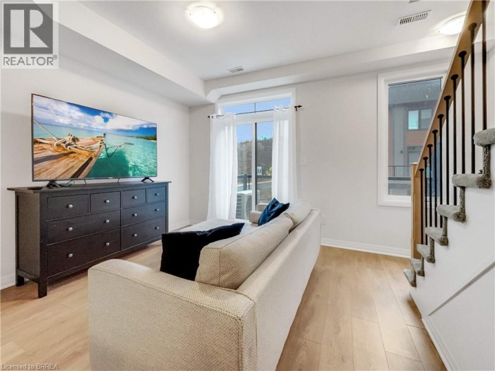 Photo 12 at 31 - 2 Willow Street, Innerkip (Green Lane Park), Woodstock