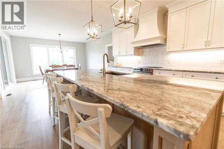 Photo 14 at 21 Hudson Drive, Brantford