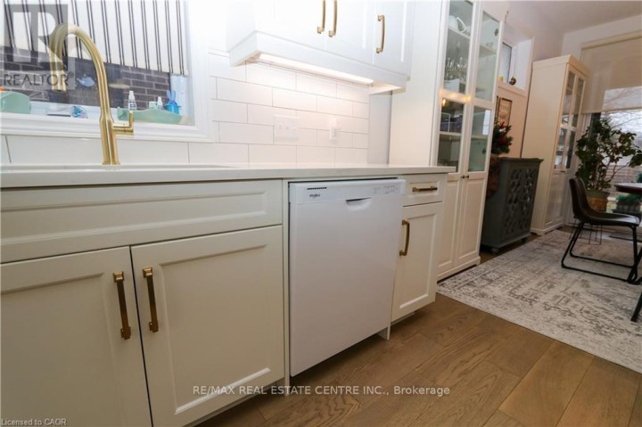 Photo 12 at  87a Abigail Avenue, Brantford