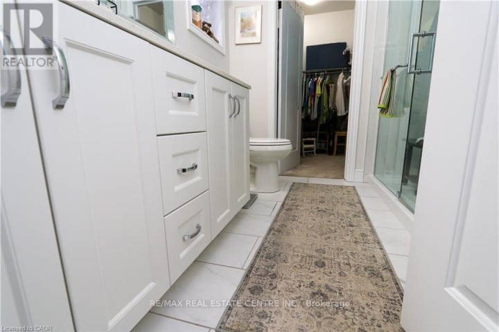 Photo 20 at  87a Abigail Avenue, Brantford