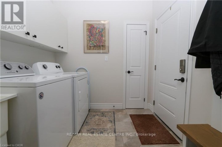 Photo 7 at  87a Abigail Avenue, Brantford