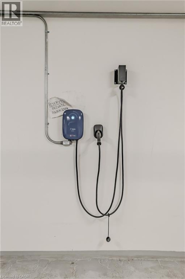 Photo 44 at 1604 - 50 S Grand Avenue, St Gregory's / Tait, Cambridge