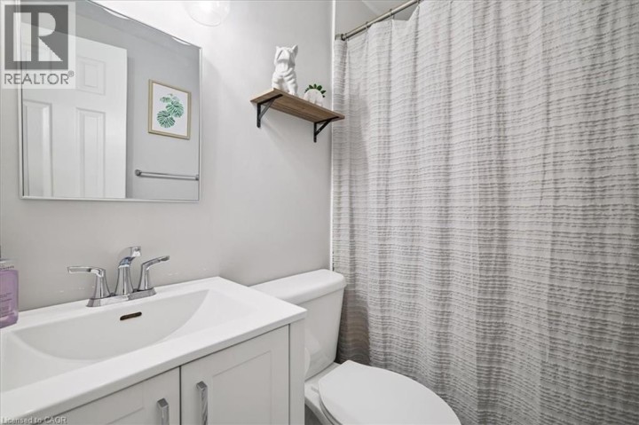 Photo 19 at 9 Inglewood Street, Brantford