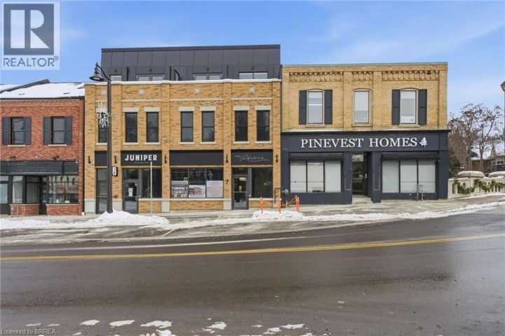 Photo 1 at 202 - 7 N Grand River Street, Innerkip (Green Lane Park), Woodstock