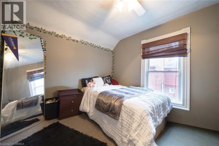 Photo 12 at 162 Murray Street, Brantford