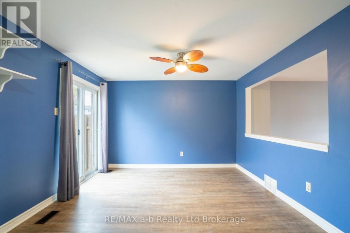 Photo 11 at 6 - 380 Quarter Line, Tillsonburg