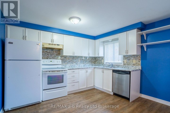 Photo 13 at 6 - 380 Quarter Line, Tillsonburg