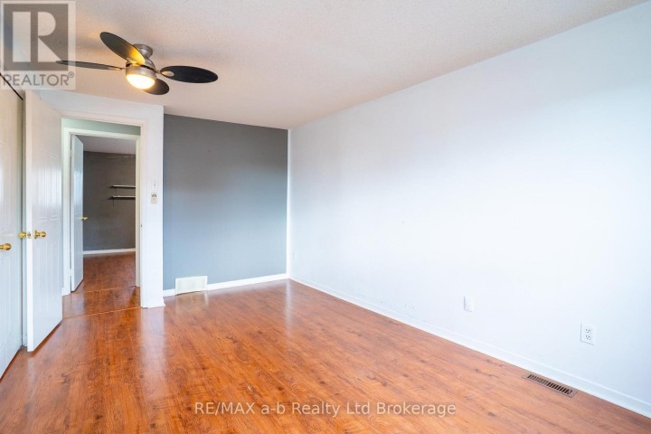 Photo 21 at 6 - 380 Quarter Line, Tillsonburg